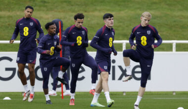 Hammers Offered Chance to Sign Angel Gomes