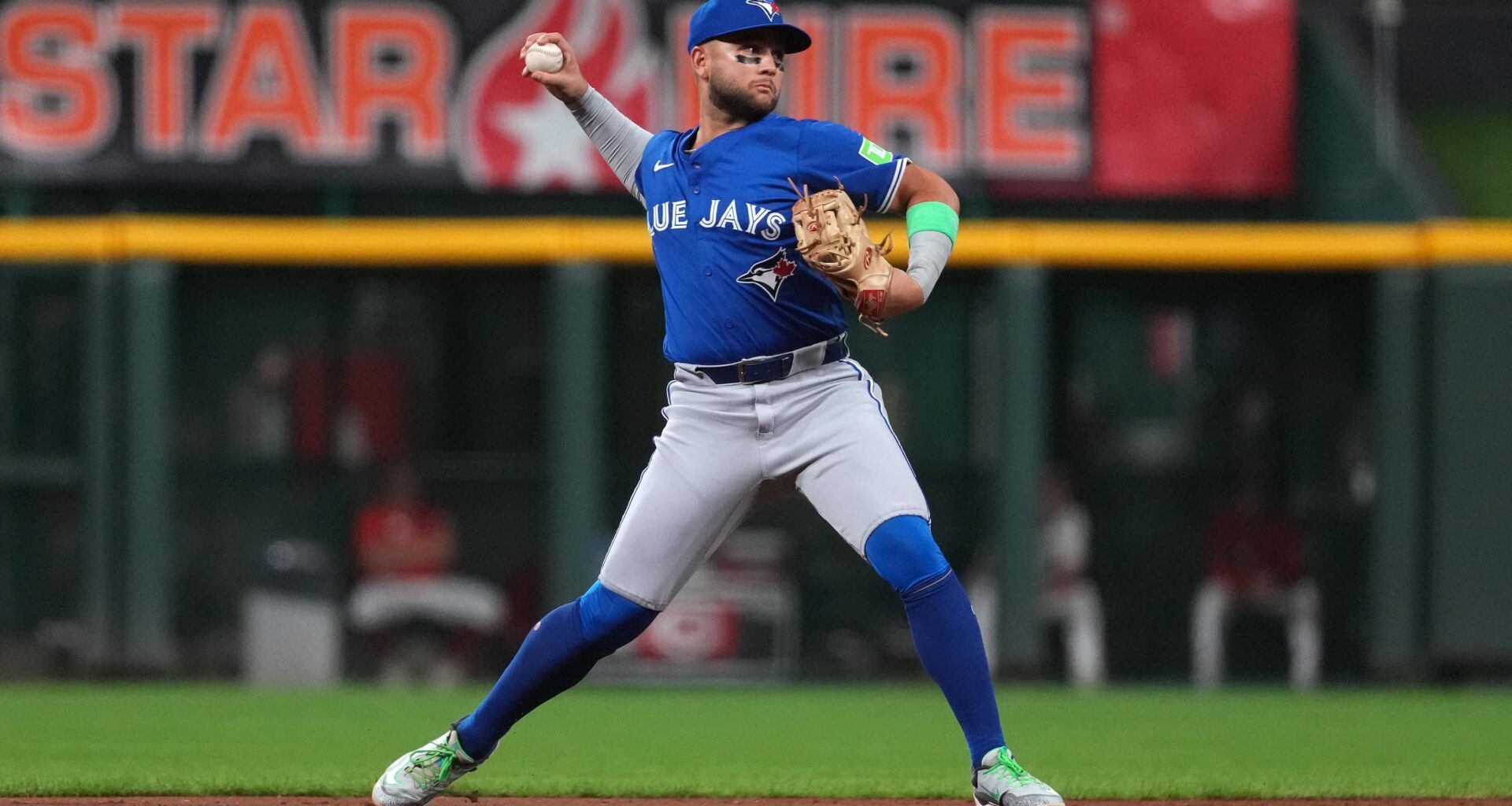 Latest Phillies Rumors on Bo Bichette, J.T. Realmuto Contract Offer Amid MLB Free Agency