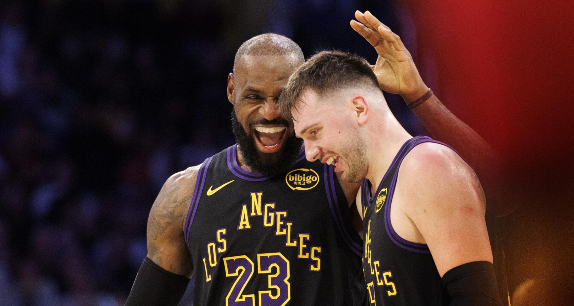  LeBron James, Luka Doncic Thrill NBA Fans, Lakers Rally from 16 Down to Beat Grizzlie