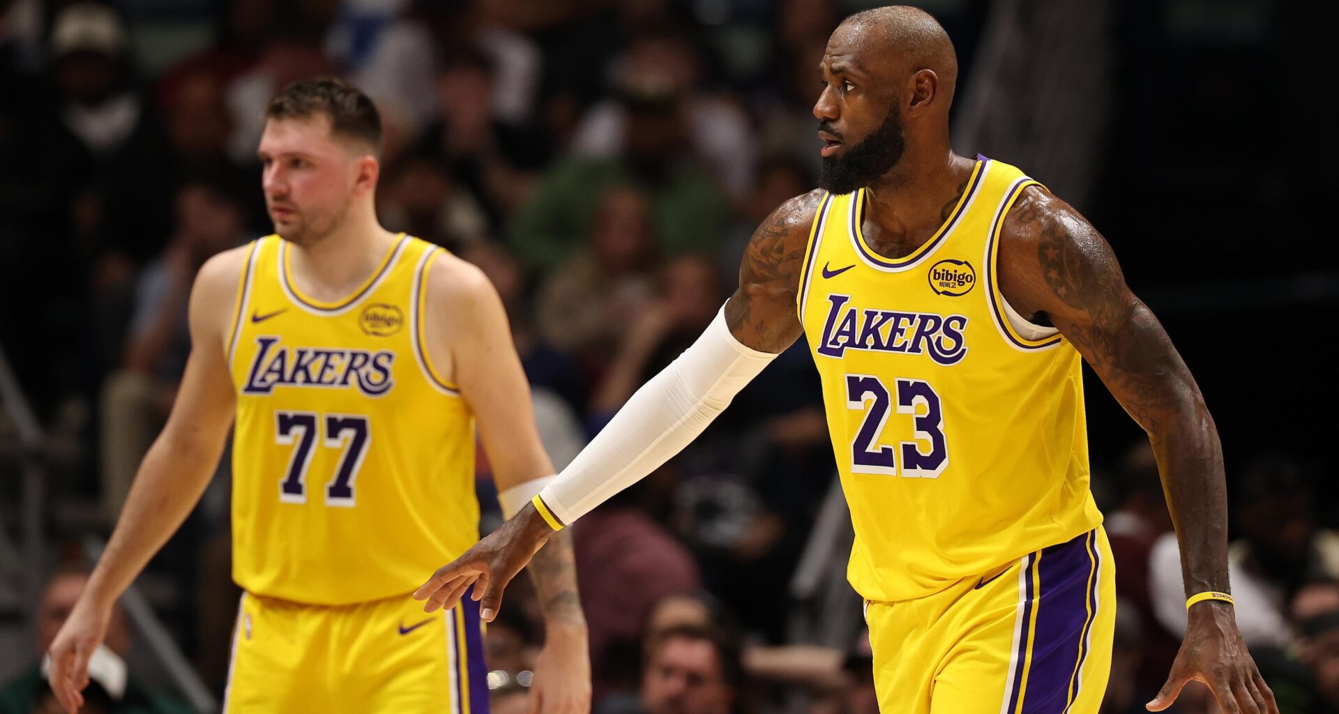 LeBron James, Luka Doncic Applauded By NBA Fans as Lakers Win vs. Zion, Pelicans