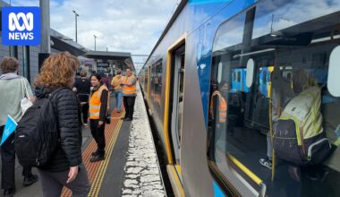 Hundreds of new train services added as Melbourne lines switch to new Metro Tunnel