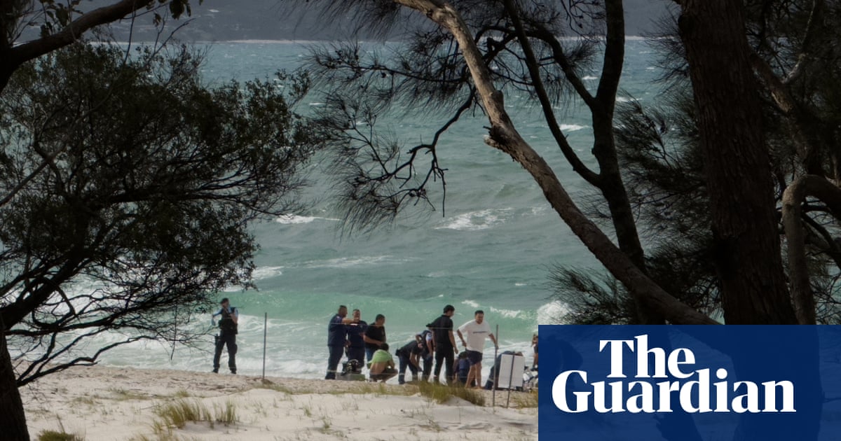 Police call off separate searches for missing teen boy and another man off two Sydney beaches | Australia news