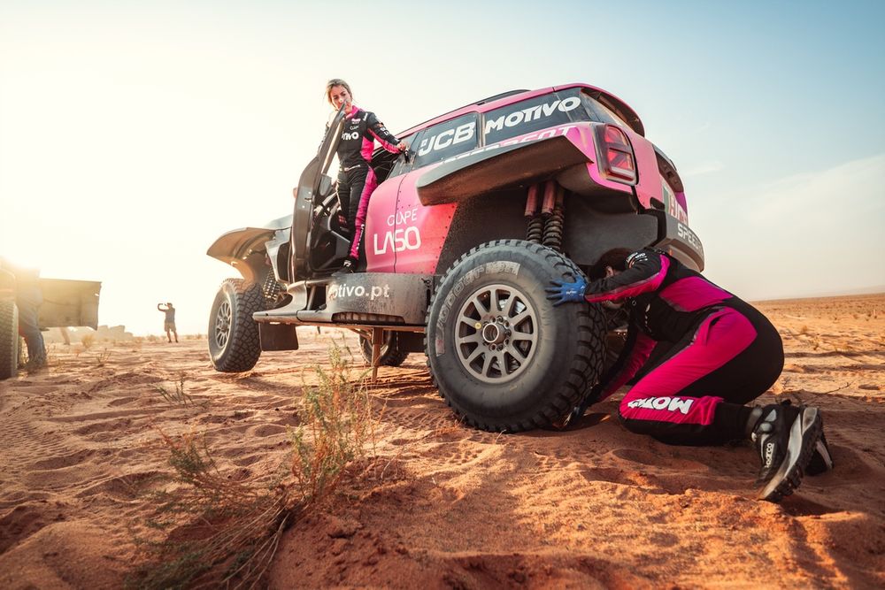 #248 X-Raid Mini JCW Mini: Maria Gameiro, Rosa Romero