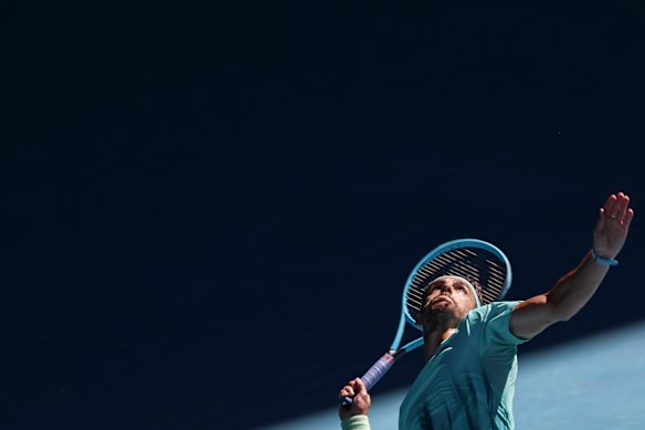 Lorenzo Musetti in action.