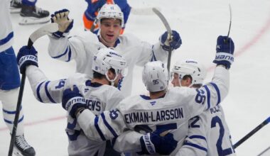 Matthews passes Mats Sundin to set Maple Leafs' franchise record with his 421st career goal