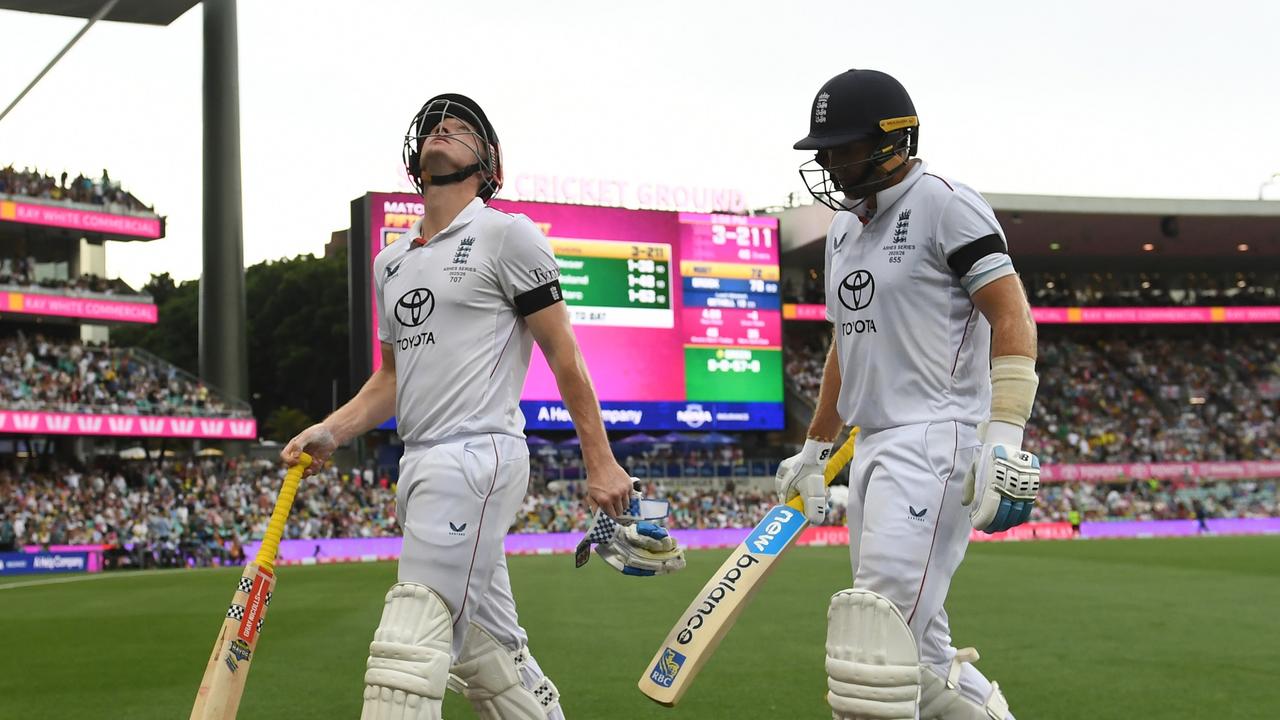 Australia vs England fifth Test live, day 2 updates and scorecard, Sydney weather forecast, what time does play start? rain, video, highlights, session times, latest news