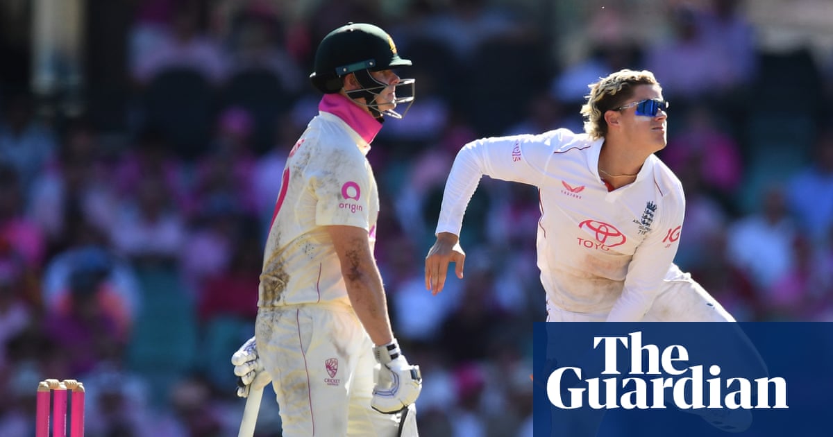 Bethell admits ‘tired’ England need to ‘graft’ after hitting Ashes wall in Sydney | Ashes 2025-26
