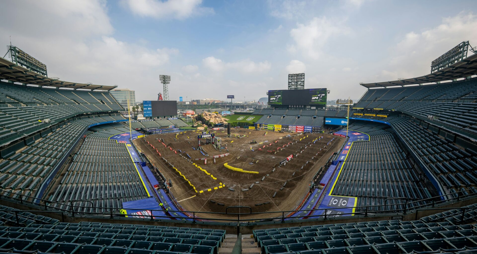 Live Written Updates and Overall Results From 2026 Anaheim 2 Supercross