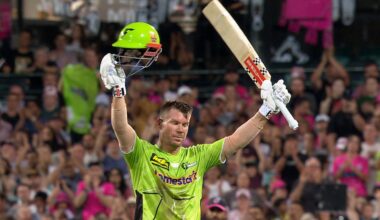 Sydney Sixers vs Sydney Thunder live scorecard, David Warner century, Mitchell Starc return, Steve Smith