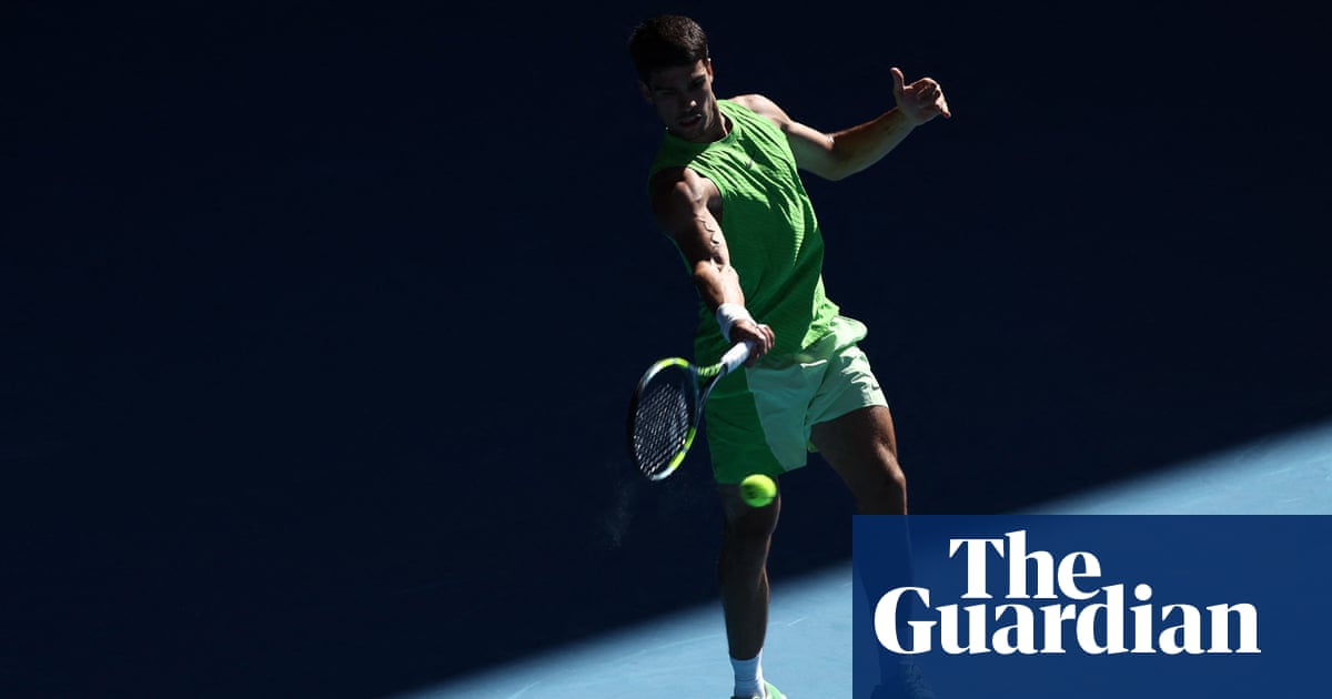 Carlos Alcaraz marches on at Australian Open after golfing with Roger Federer | Australian Open 2026