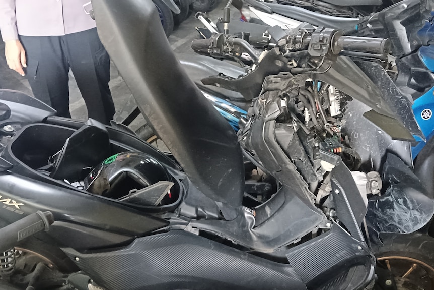 Image of a smashed up motorbike.