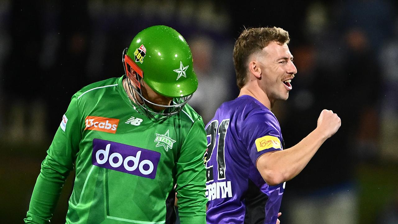 Hurricanes end Stars’ season in dramatic rain-affected final