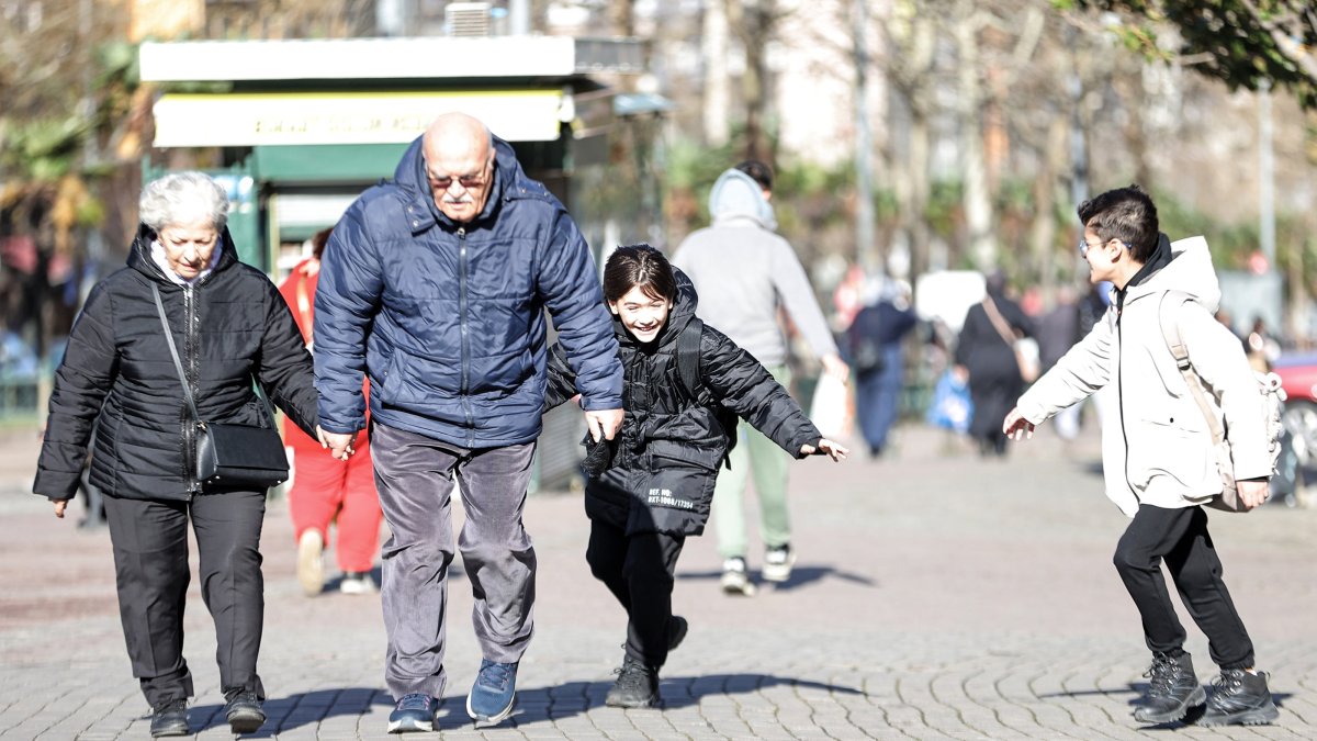 Minimum pension in Türkiye to be increased by nearly 18.5%