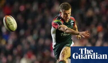 Billy Searle pulls the strings as Leicester prove too strong for Saracens | Prem Rugby