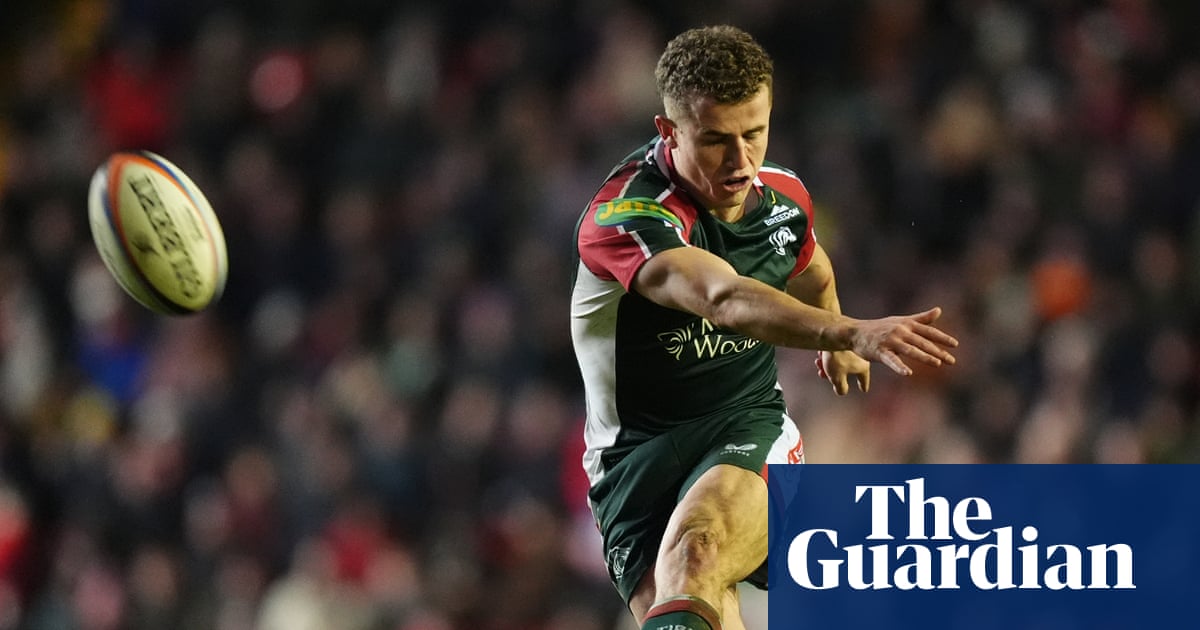 Billy Searle pulls the strings as Leicester prove too strong for Saracens | Prem Rugby