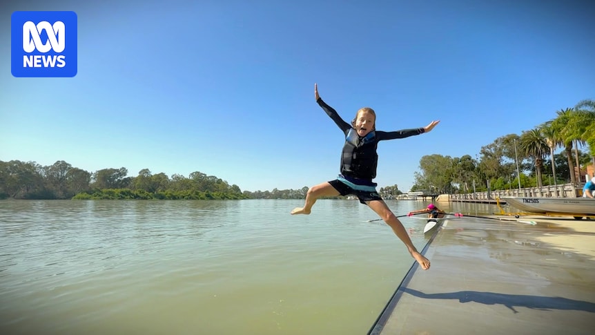 'Extreme' fire danger forecast across South Australia as heatwave continues