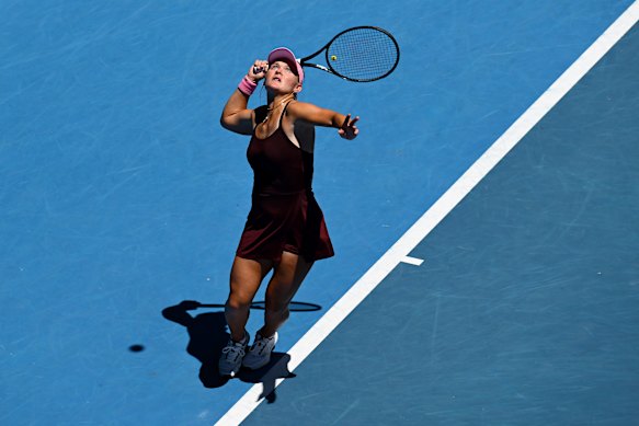 Peyton Stearns serves against Amanda Anisimova during the third round of the Australian Open. 