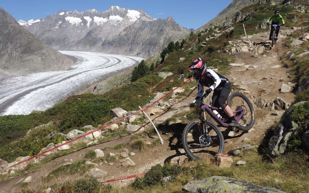 Mountain bike racer Iley Nunns competing in the 2025 UCI Enduro World Championships in Switzerland.