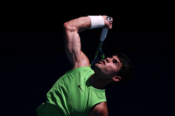 Power without feeling overwhelmed by pressure: Carlos Alcaraz.