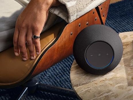 Whether you want to check the weather, write a shopping list of manage your smart devices, it’s quick and easy to get things done around the home.