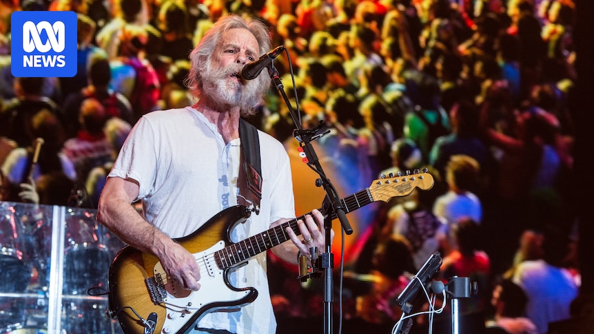 Bob Weir, founding member of American rock band the Grateful Dead, dies aged 78