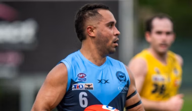 Replay: Districts dampen beloved skipper’s milestone