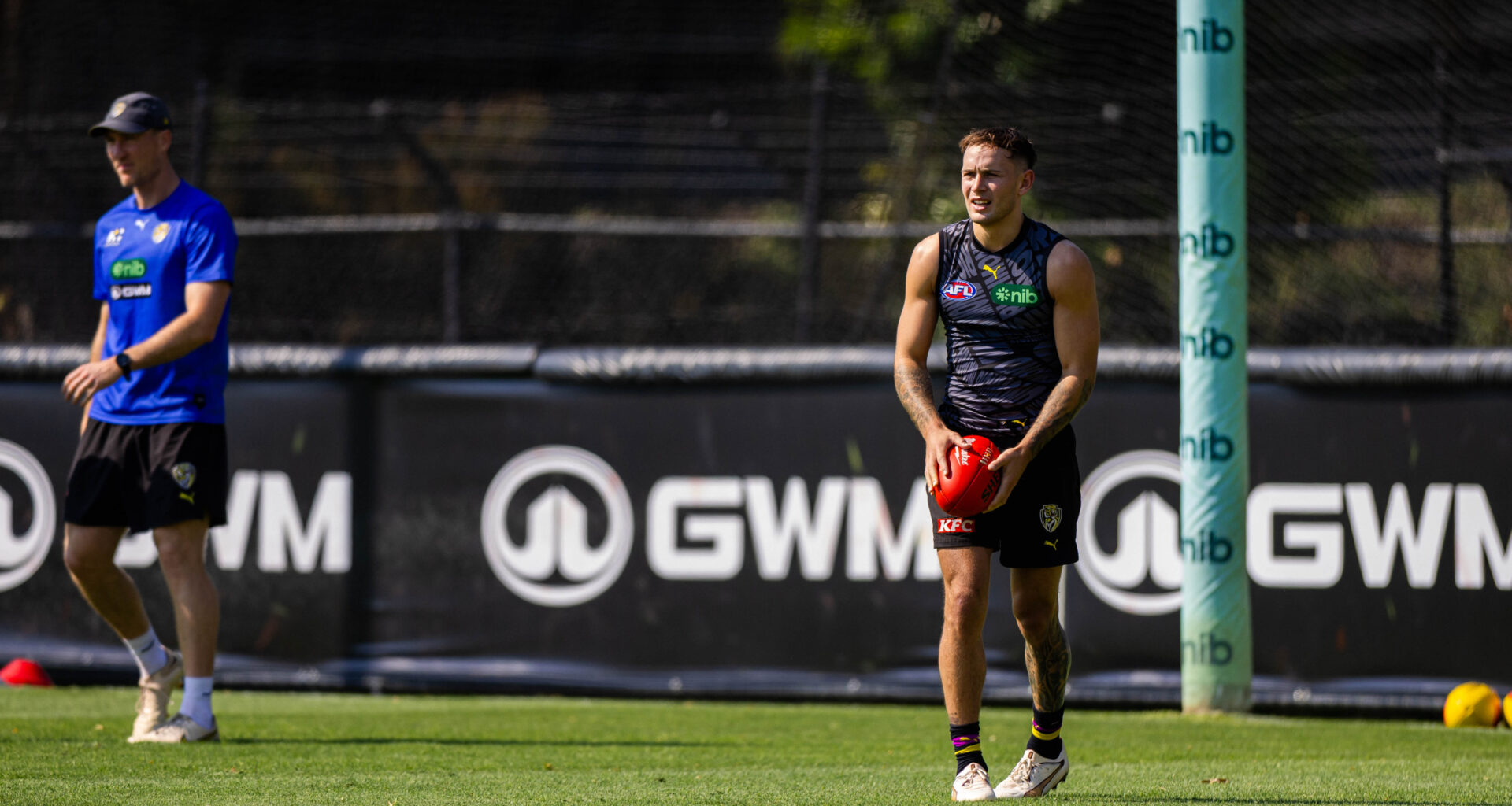 Mansell refusing to get comfortable