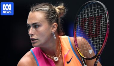 Australian Open 2026 live: Talia Gibson kicks off second round on day four, Aryna Sabalenka and Carlos Alcaraz on Rod Laver Arena