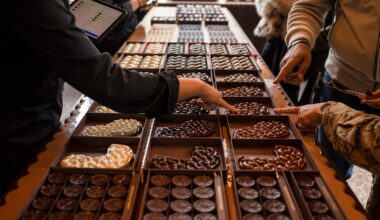 Customers at Cedric et la Chocolaterie in Paris, on Dec. 5. If you enjoy dark chocolate or coffee, you may be benefiting from a substance found in these products that is linked to a reduction in cellular aging.