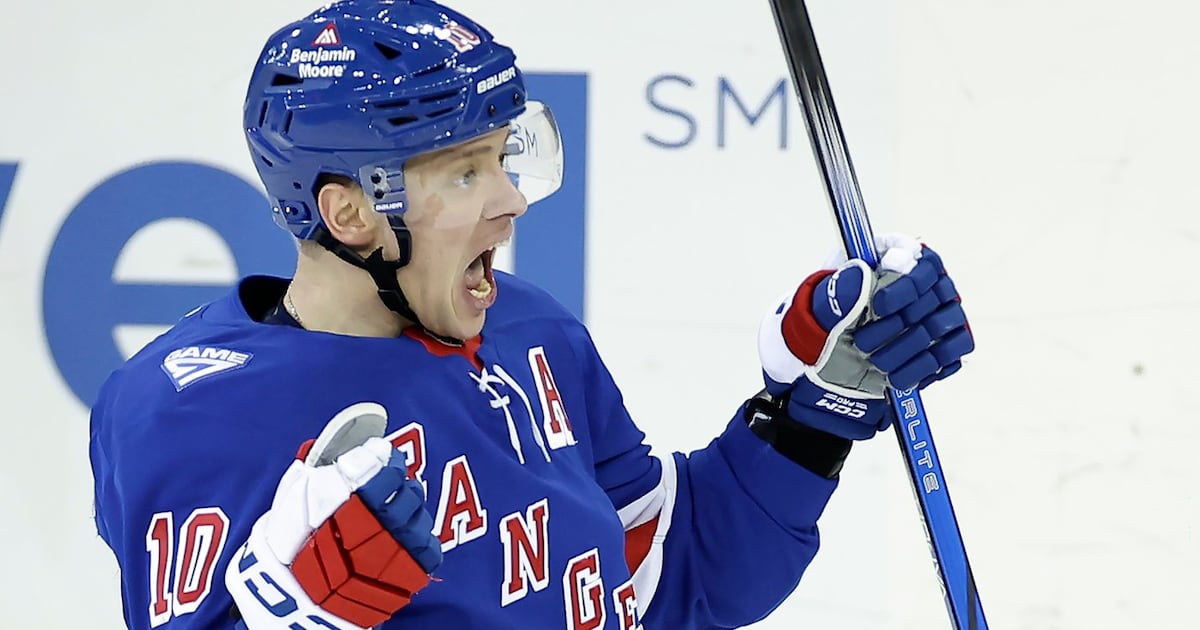 Artemi Panarin drawing plenty of interest atop latest Trade Bait list