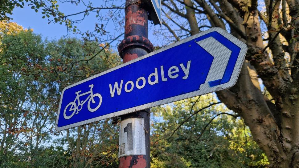 Woodley cycle route sign Woodley cycle route sign