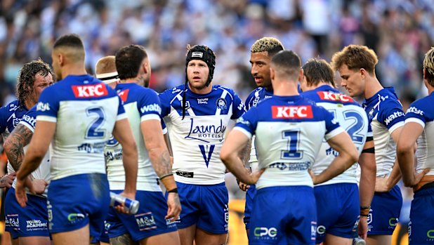 The Bulldogs contemplate their season-ending defeat against the Panthers.