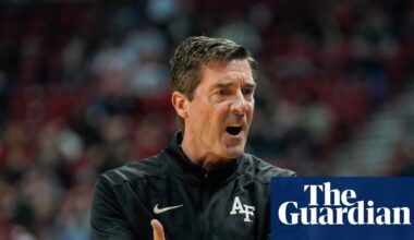 Air Force suspends men’s basketball coach amid investigation into treatment of cadet-athletes | College basketball