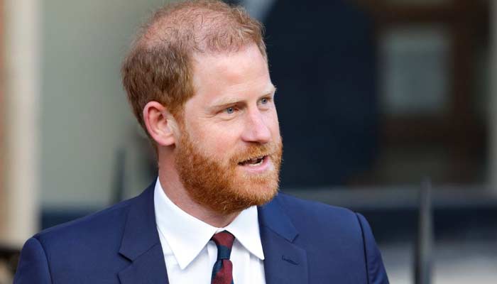 Prince Harry shouts with fears during surprise encounter in viral video