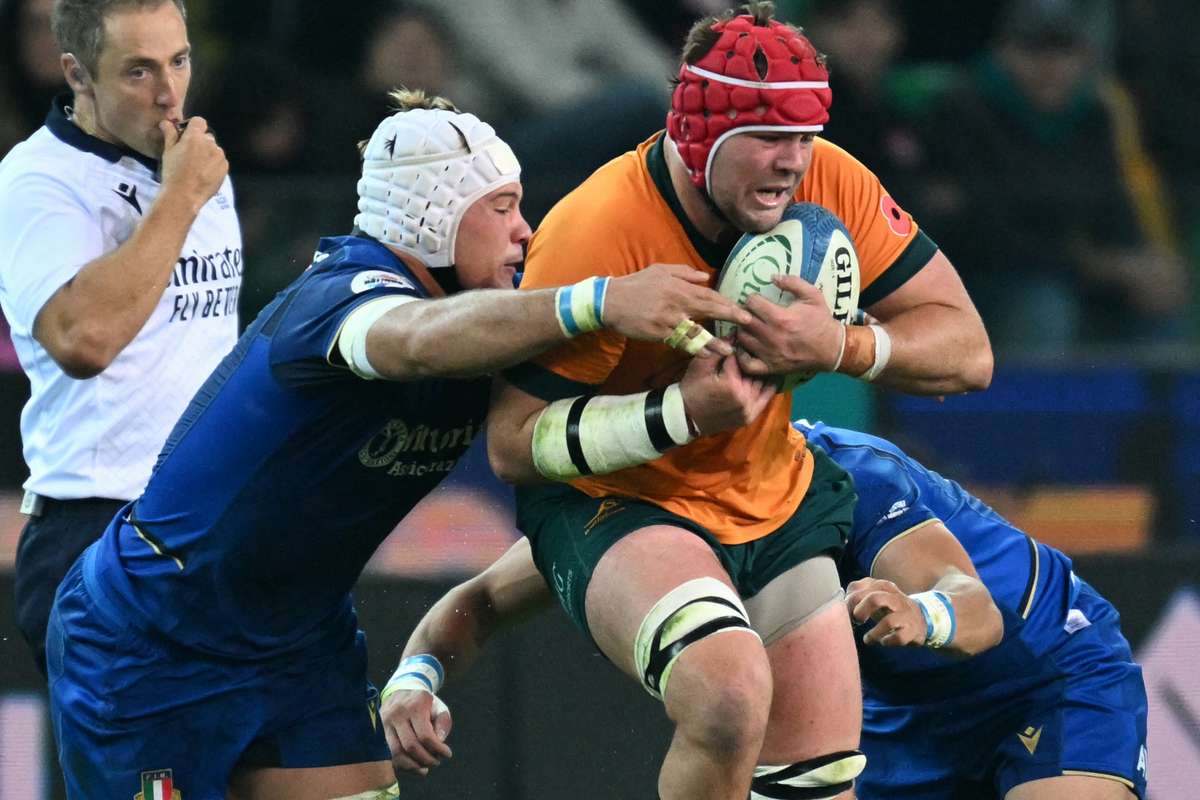Wallabies captain to miss opening Super Rugby rounds following knee surgery