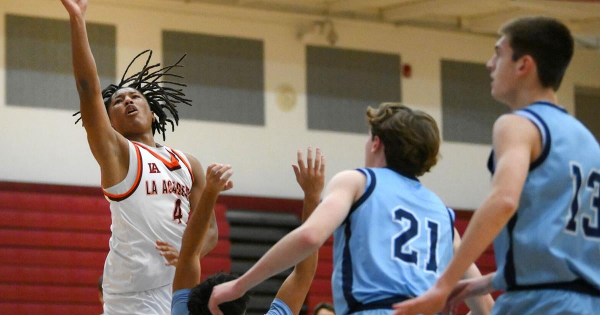 La Academia boys basketball player, out with a football injury, continues his road to recovery | Boys' basketball