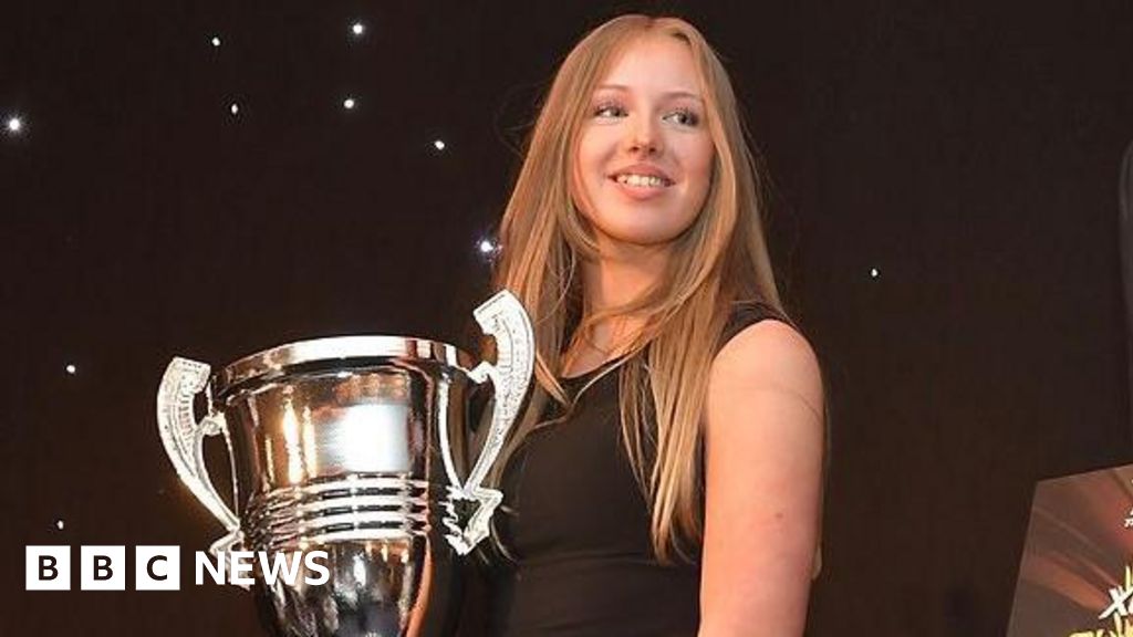 Sheffield Karting champion Maisy Creed, 16, aims for F1 top spot