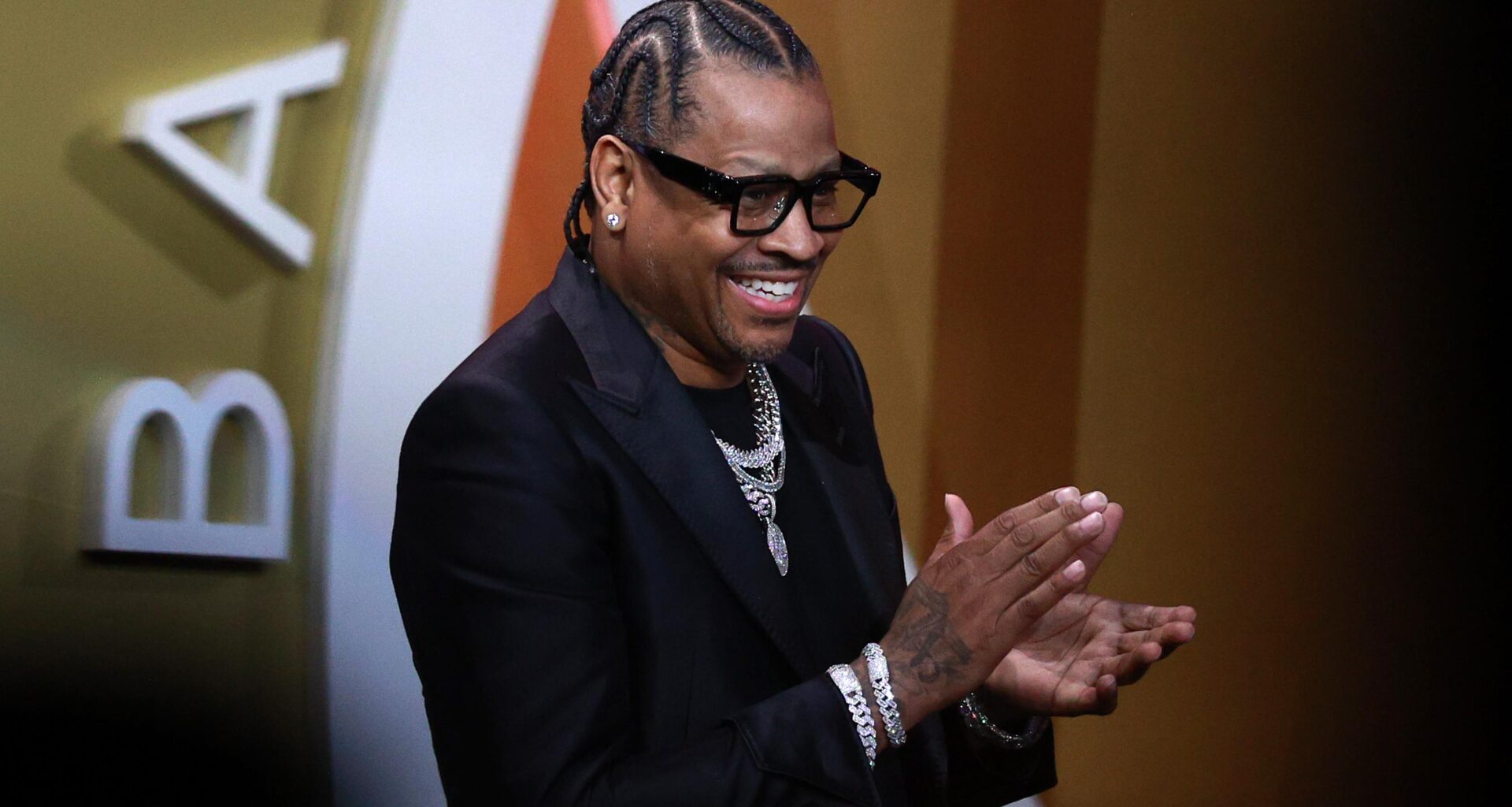 How Iverson nearly answered Sydney's call