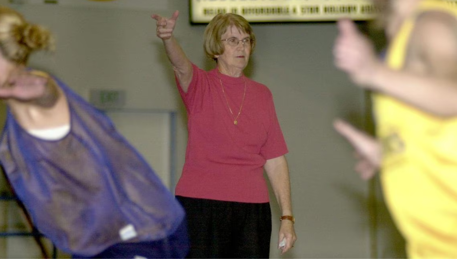 'A proud mum': Brondello's tribute to Coach Connolly