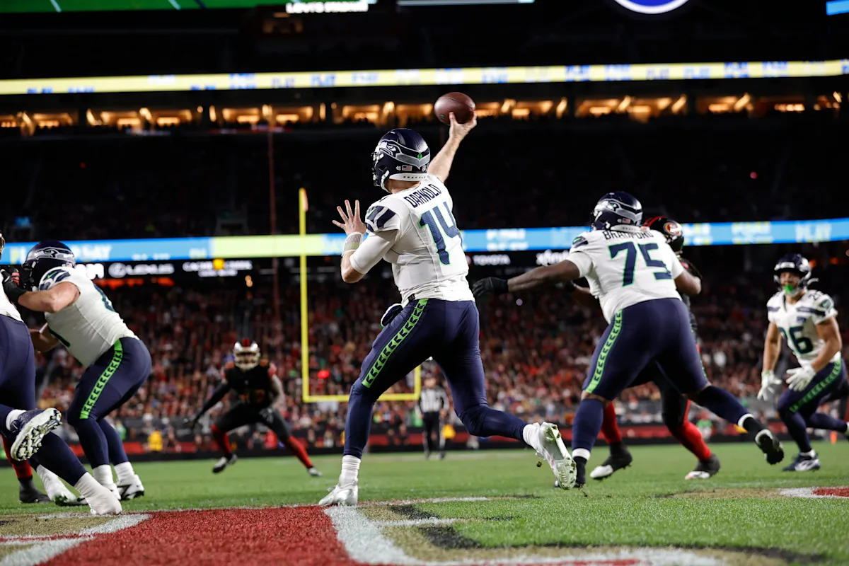 Seahawks vs. 49ers odds, picks, predictions: Best bets for NFL divisional round game