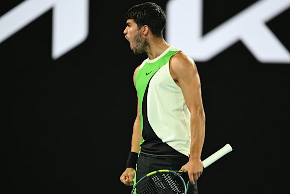 The roar of approval from Carlos Alcaraz.