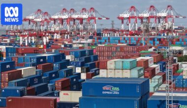 China reports $US1.2 trillion trade surplus in 2025 despite Trump trade war