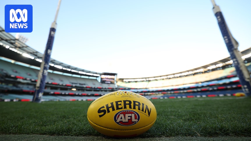 Former North Melbourne AFL player Phoenix Spicer dies aged 23