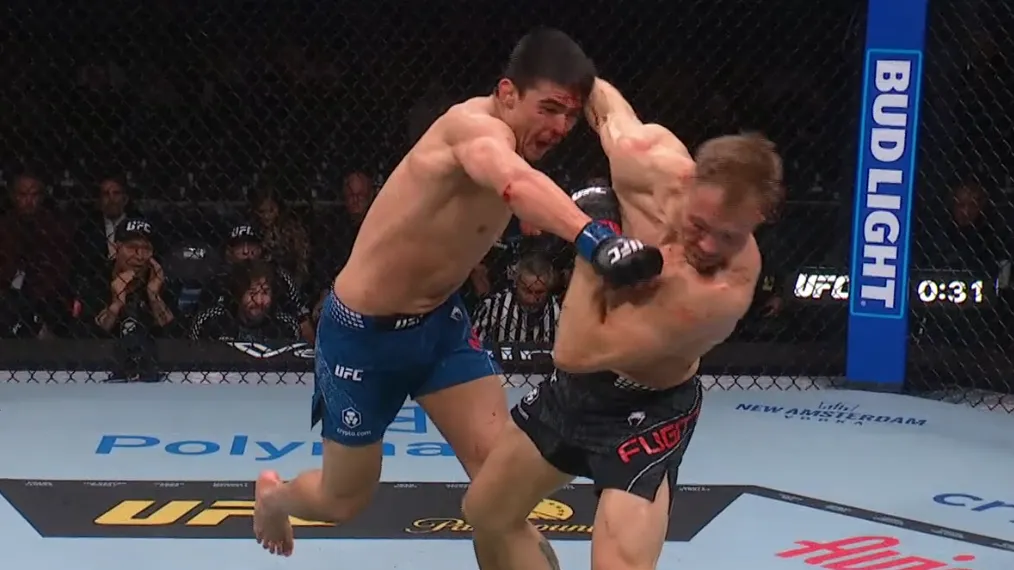 Paramount era with bloody violence