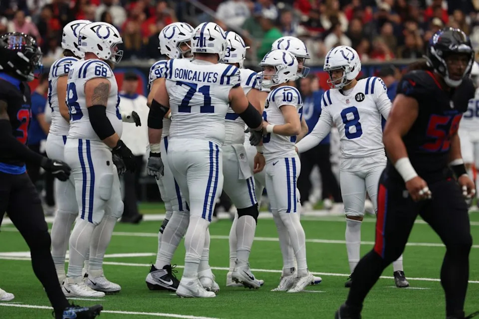 Jan 4, 2026; Houston, Texas, USA; Indianapolis Colts place kicker Blake Grupe (10) reacts with teammates after a made field goal against the Houston Texans during the second half at NRG Stadium. Mandatory Credit: Thomas Shea-Imagn Images