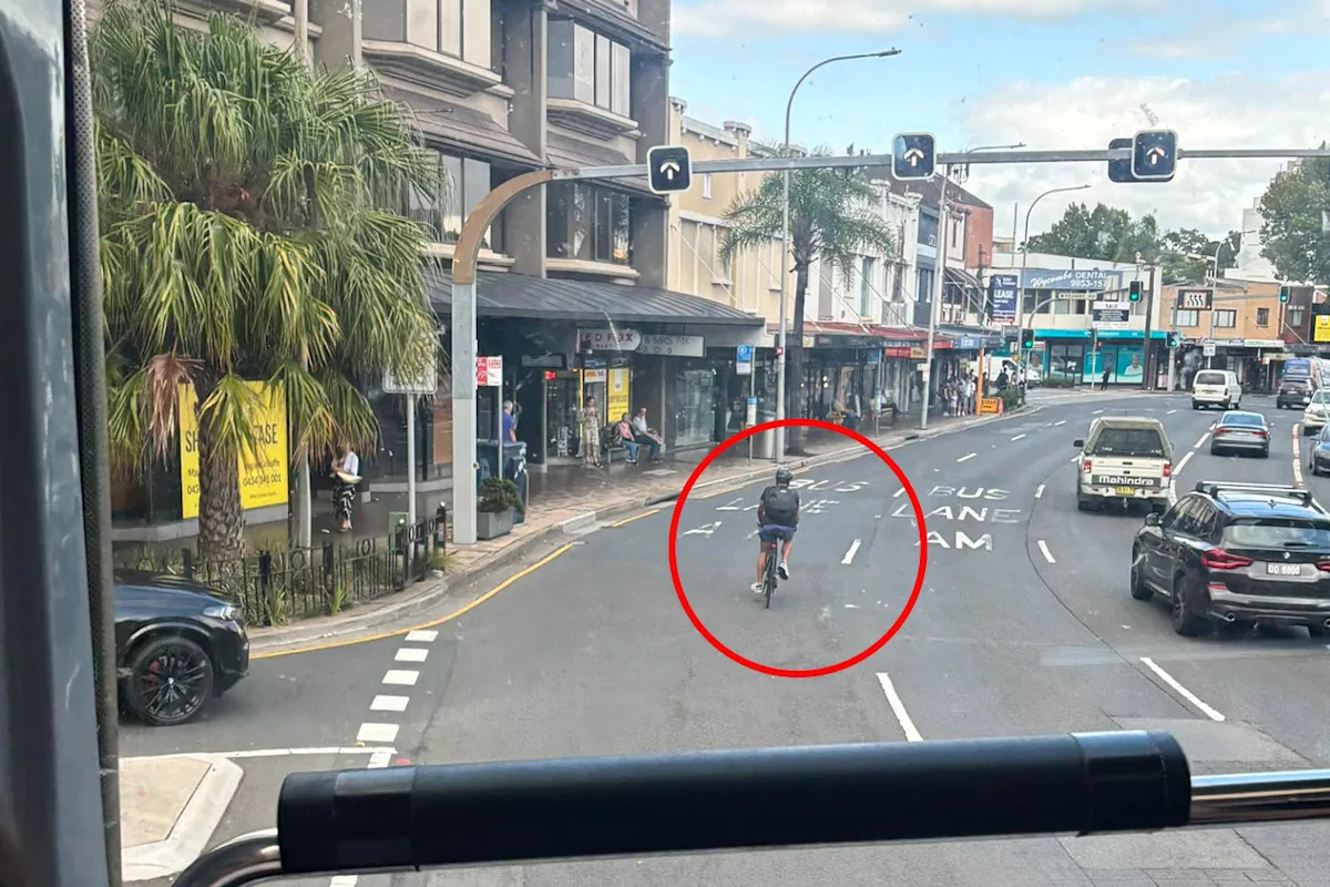 Cyclist's 'entitled' move divides Aussies as little-known road rule comes to light