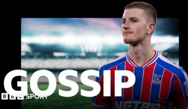 Manchester United head coach Ruben Amorim in a dark winter coat on the touchline before the 1-1 draw with Leeds