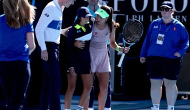 Turkiye’s Sonmez aids ball girl, enters Australian Open second round | Tennis News