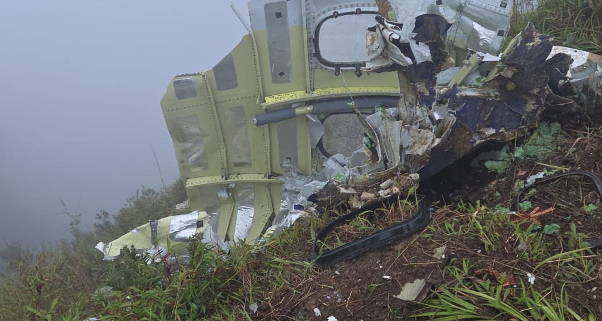 Indonesian rescuers find wreckage of plane that had 11 people on board | Aviation News