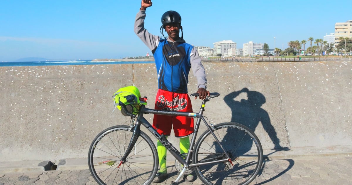 Motherwell cyclist aims to inspire youth